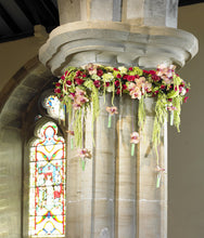 Load image into Gallery viewer, OASIS® Garlands With Net
